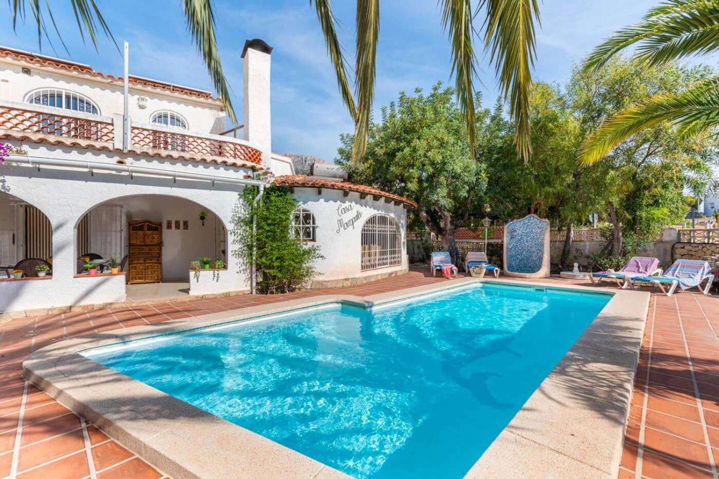 Villa Axel - Plusholidays *